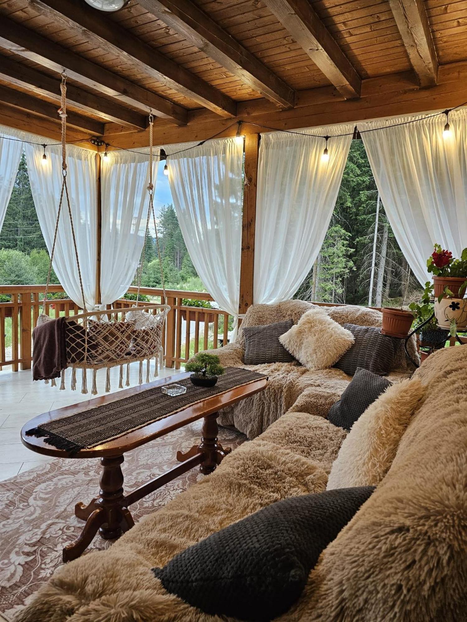 Villa Hills - Къща За Гости С Храна Orlino Exteriör bild