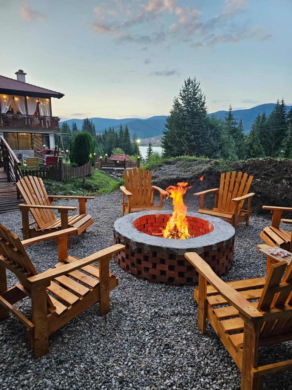 Villa Hills - Къща За Гости С Храна Orlino Exteriör bild